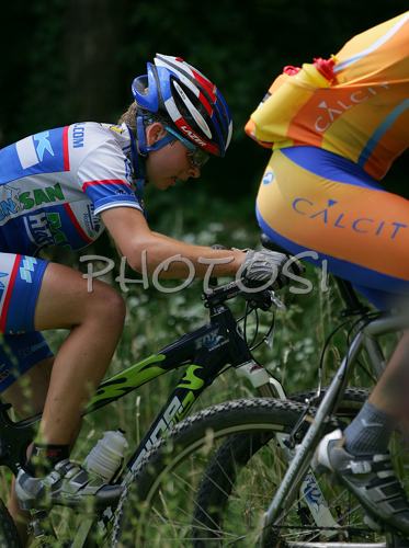 IMAGE: http://www.photo.si/img/sport/s_mtb_20070722nwm_0180.jpg