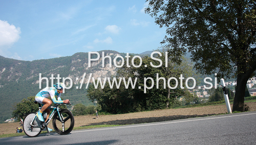 IMAGE: http://www.photo.si/img/sport/spo_cycling_20090924nw_01705.jpg