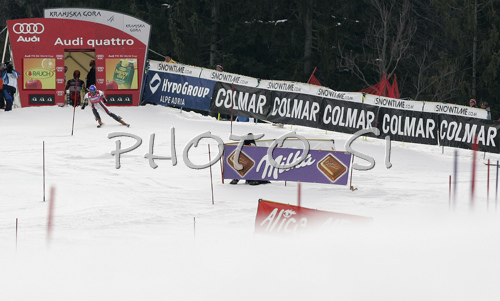 IMAGE: http://www.photo.si/img/sport/spo_skiing_20080309nw_0498.jpg