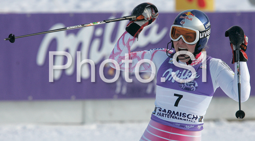 IMAGE: http://www.photo.si/img/sport/spo_skiing_20090130nwm_11729.jpg