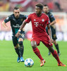 Santi Cazorla (FC Arsenal), David Alaba (FC Bayern) during the UEFA Champions League group F match between FC Bayern Munich and FC Arsenal at the Allianz Arena in Munich, Germany on 2015/11/04.
